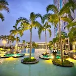 2R2B*1-6+1 Pax*Kl City*10Mins-Klcc