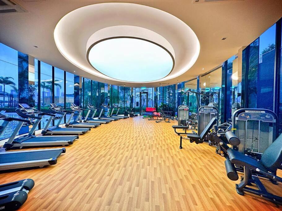 2r2b*1-6+1 Pax*kl City*10mins-klcc Pangsapuri *